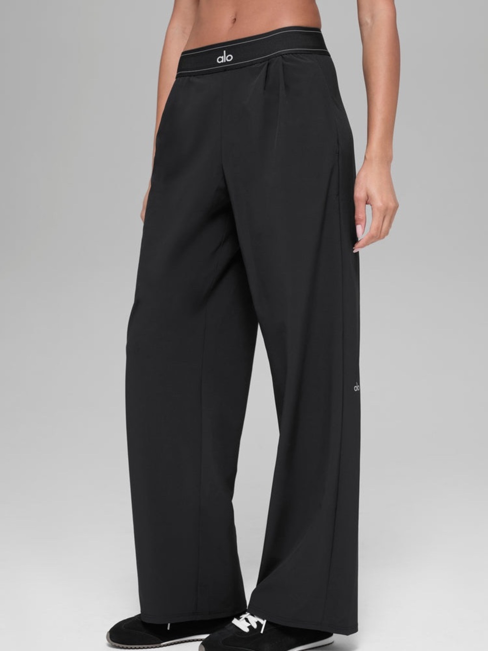 Alo Yoga Suit Up Trouser Black Size XS Long NWOT